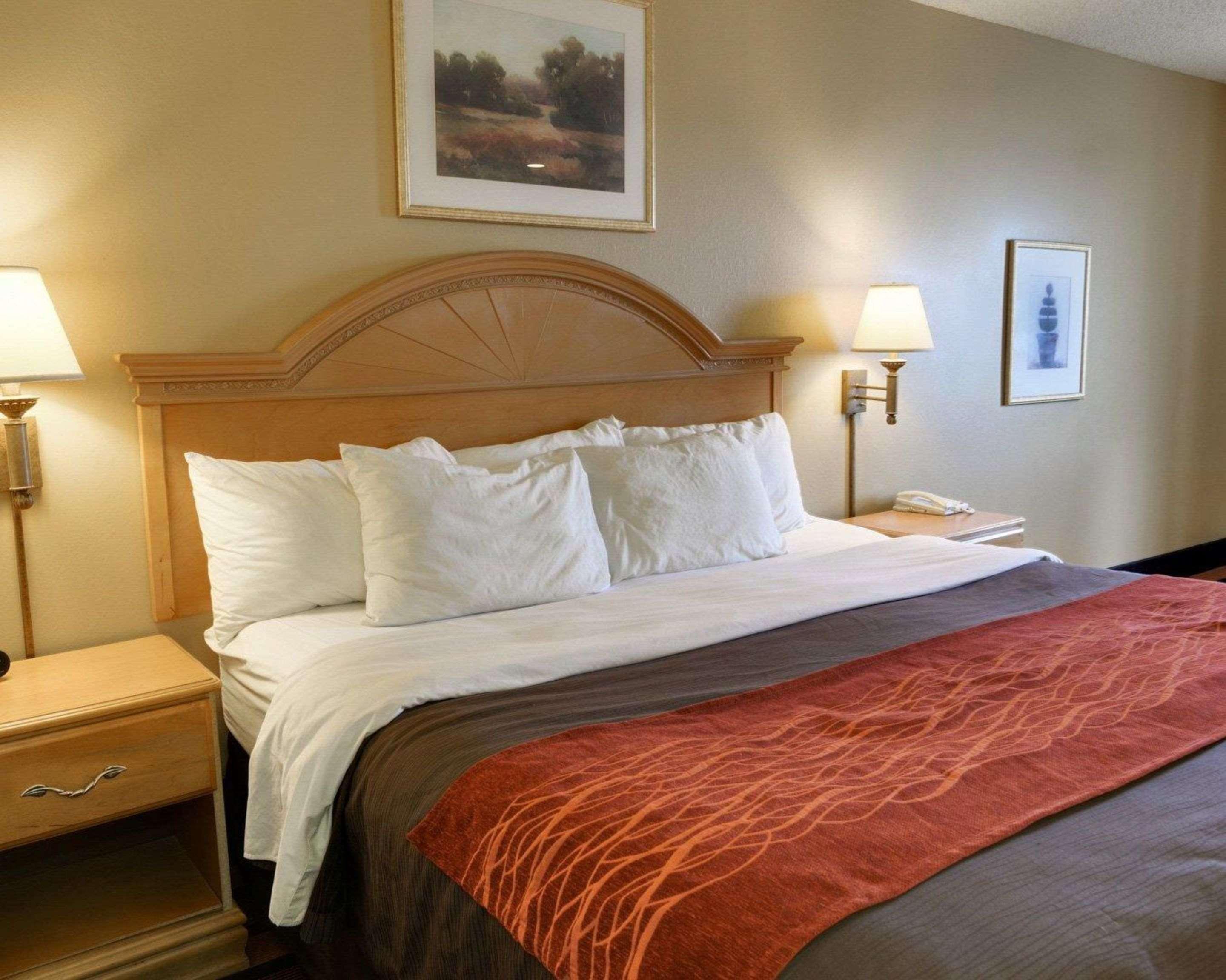 Quality Inn & Suites Malvern Exteriér fotografie