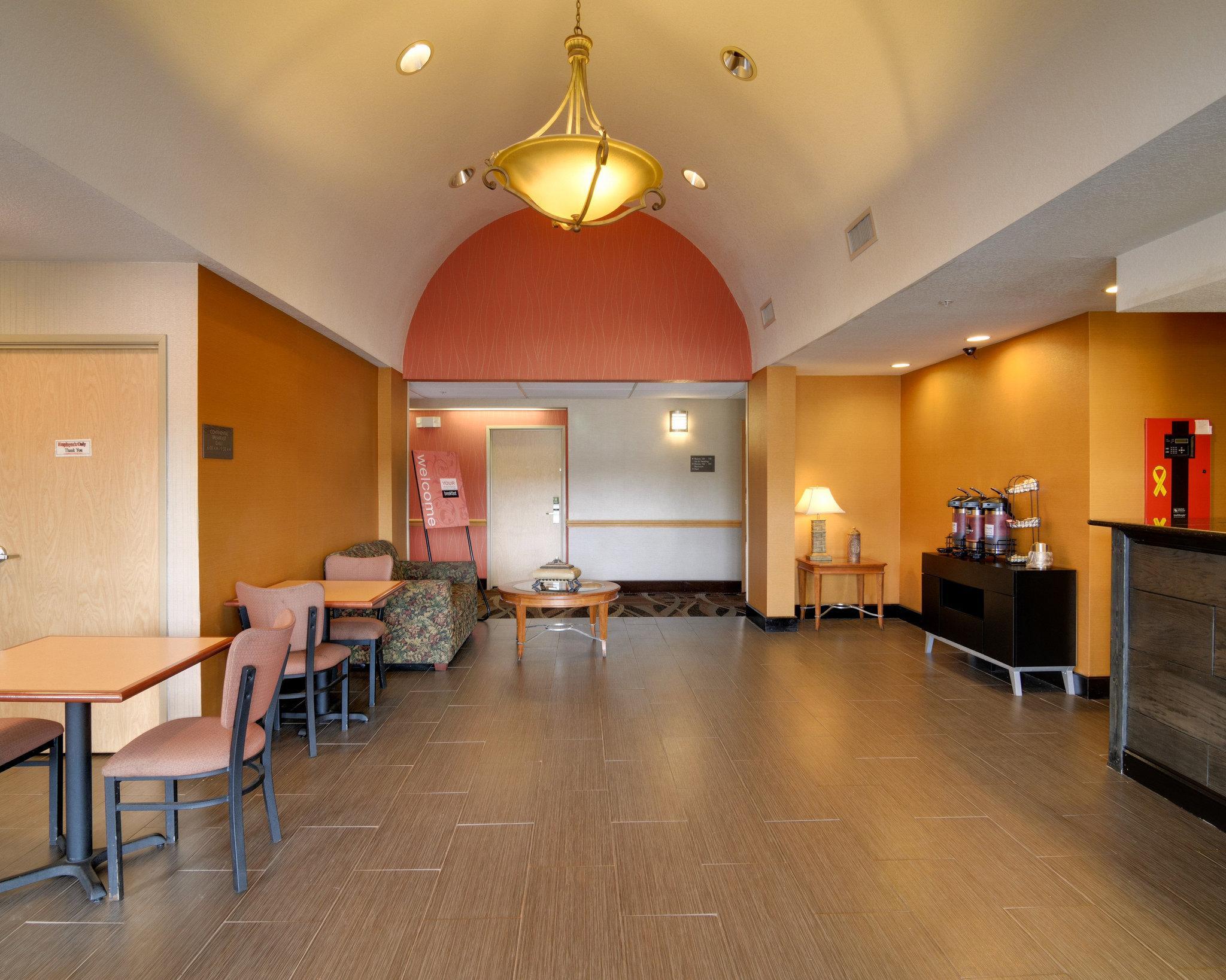 Quality Inn & Suites Malvern Exteriér fotografie